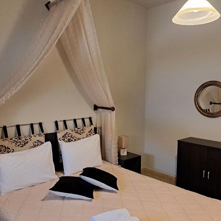 Guesthouse Aelia Loutraki  Luaran gambar